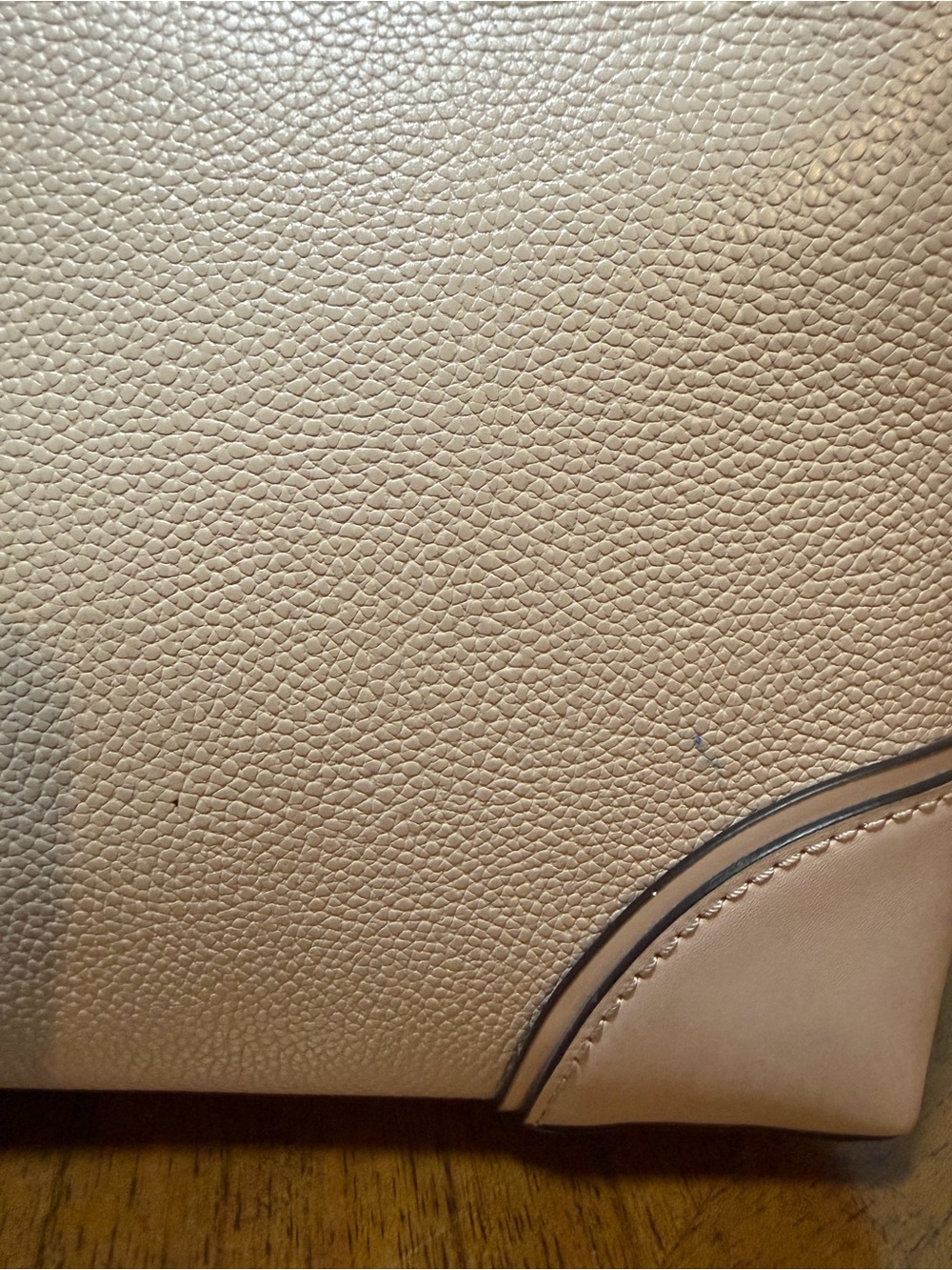 Authentic Michael Kors Mercer Gallery Medium Center Zip Tote in beautiful blush - Picture 4 of 11